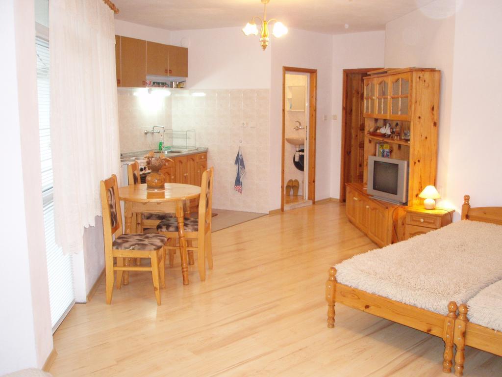 Georgievi Guest House Kalofer Εξωτερικό φωτογραφία