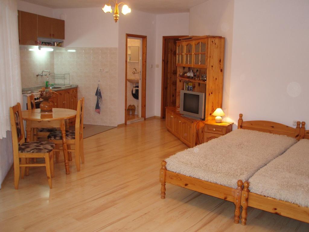 Georgievi Guest House Kalofer Εξωτερικό φωτογραφία